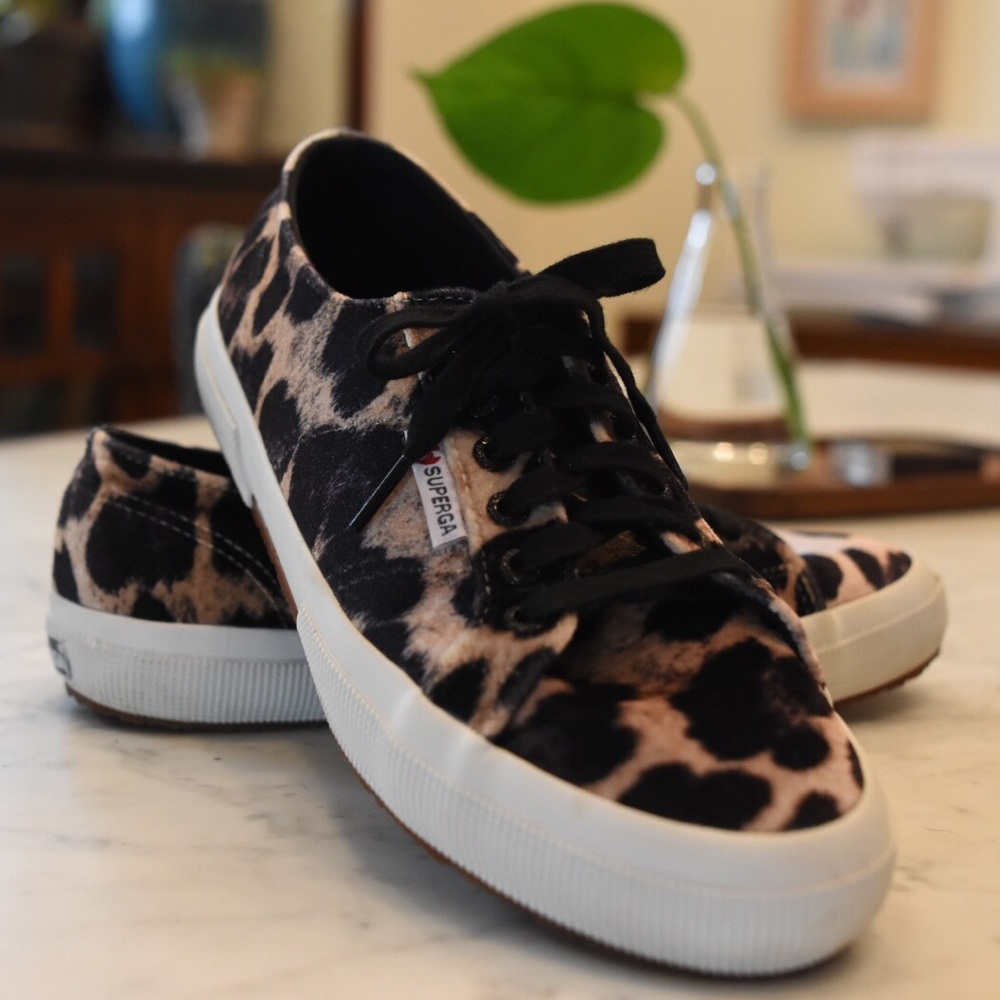 8.5 TTS Superga leopard flat sneakers tennis shoes
